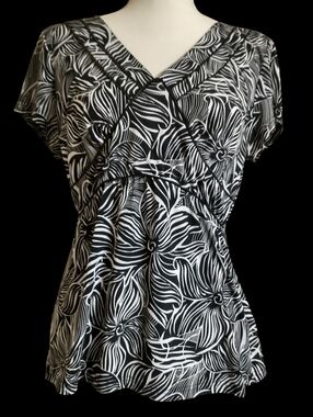 Christopher & Banks Black and White Floral Top